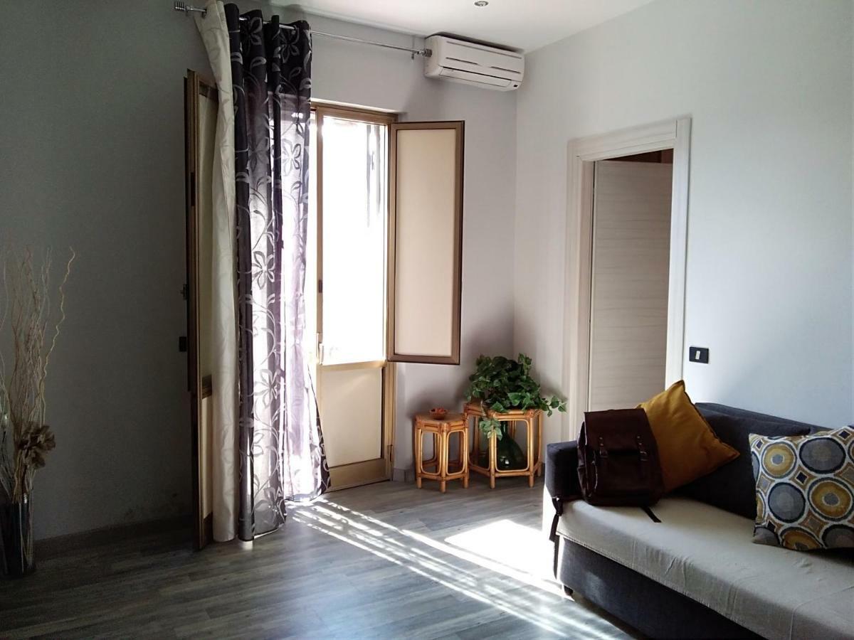 カターニアCasa Romans, Via Della Palma, 63アパートメント エクステリア 写真