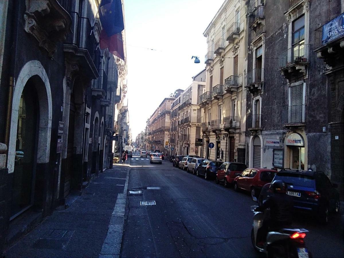 カターニアCasa Romans, Via Della Palma, 63アパートメント エクステリア 写真